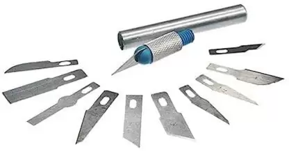 Ensemble de 13 couteaux de précision Cutter