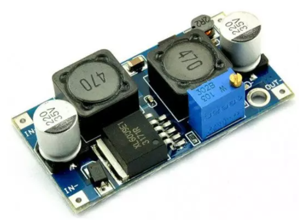 Convertisseur DC-DC ELEVATEUR  automatique  DC-DC XL6009   4A  3V-32V TO 5V-35V
