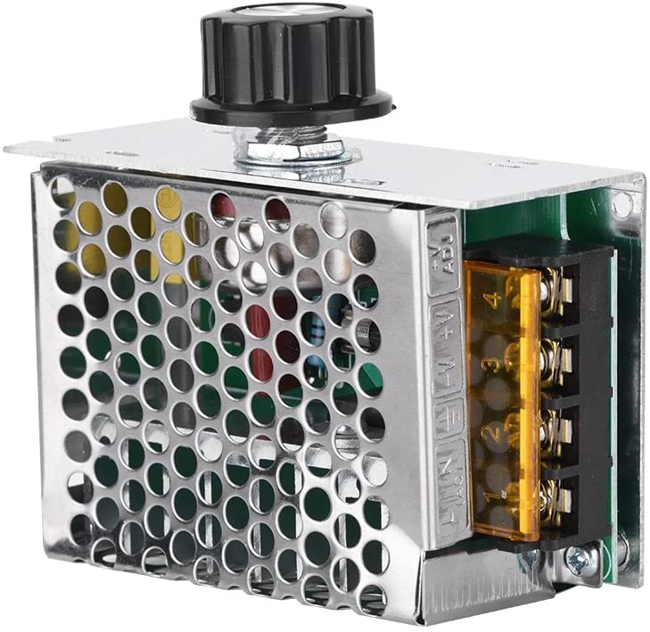 Régulateurs de  tension 4000W AC 220V Avec Cache de protection