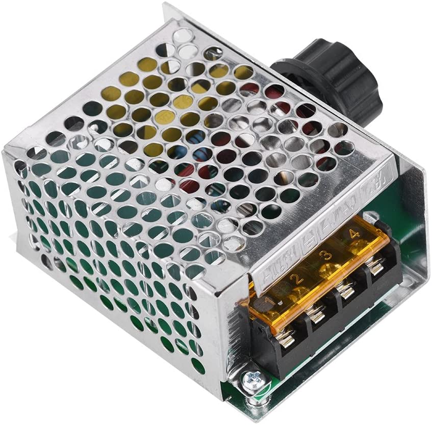 Régulateurs de  tension 4000W AC 220V Avec Cache de protection