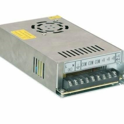 alimentations a decoupage tension 220v AC 12 v DC 10A