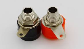 fiche banane femelle J072, 4mm